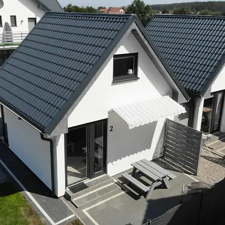 Cichy Domek - Podgrzewany Basen, Parking, Aneks Kuchenny Karwia Exterior foto