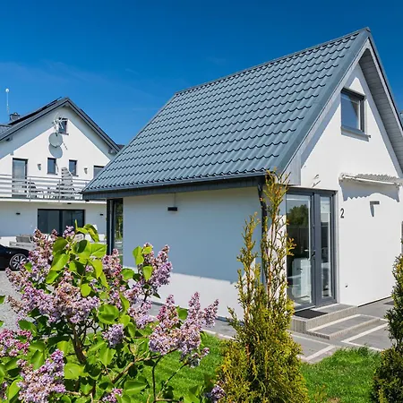 Cichy Domek - Podgrzewany Basen, Plac Zabaw - Karwia - Spokoj I Rodzinny Wypoczynek Exterior photo