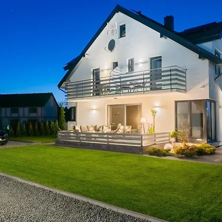 Cichy Domek - Podgrzewany Basen, Plac Zabaw - Karwia - Spokoj I Rodzinny Wypoczynek Exterior photo